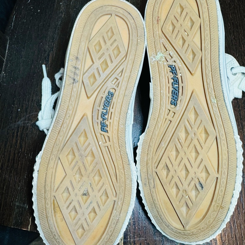 PF Flyers Convers - Picture 7 of 8